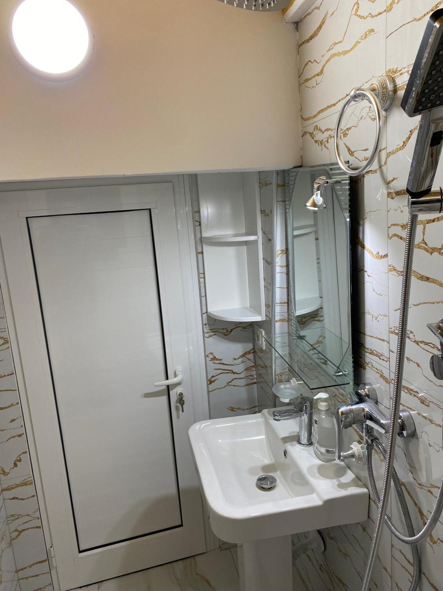 Guest House Rean Берат Экстерьер фото